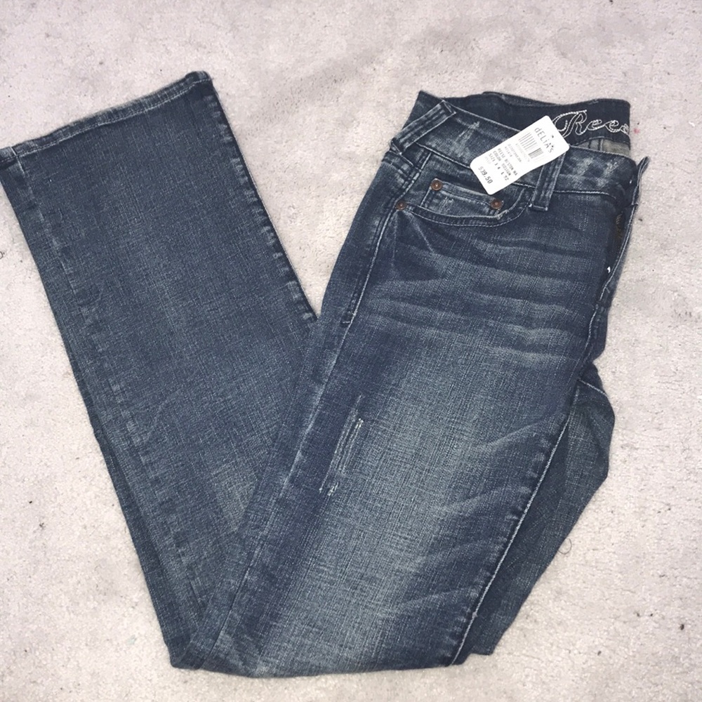 BRAND NEW!! Delia’s Reese low rise boot cut jeans